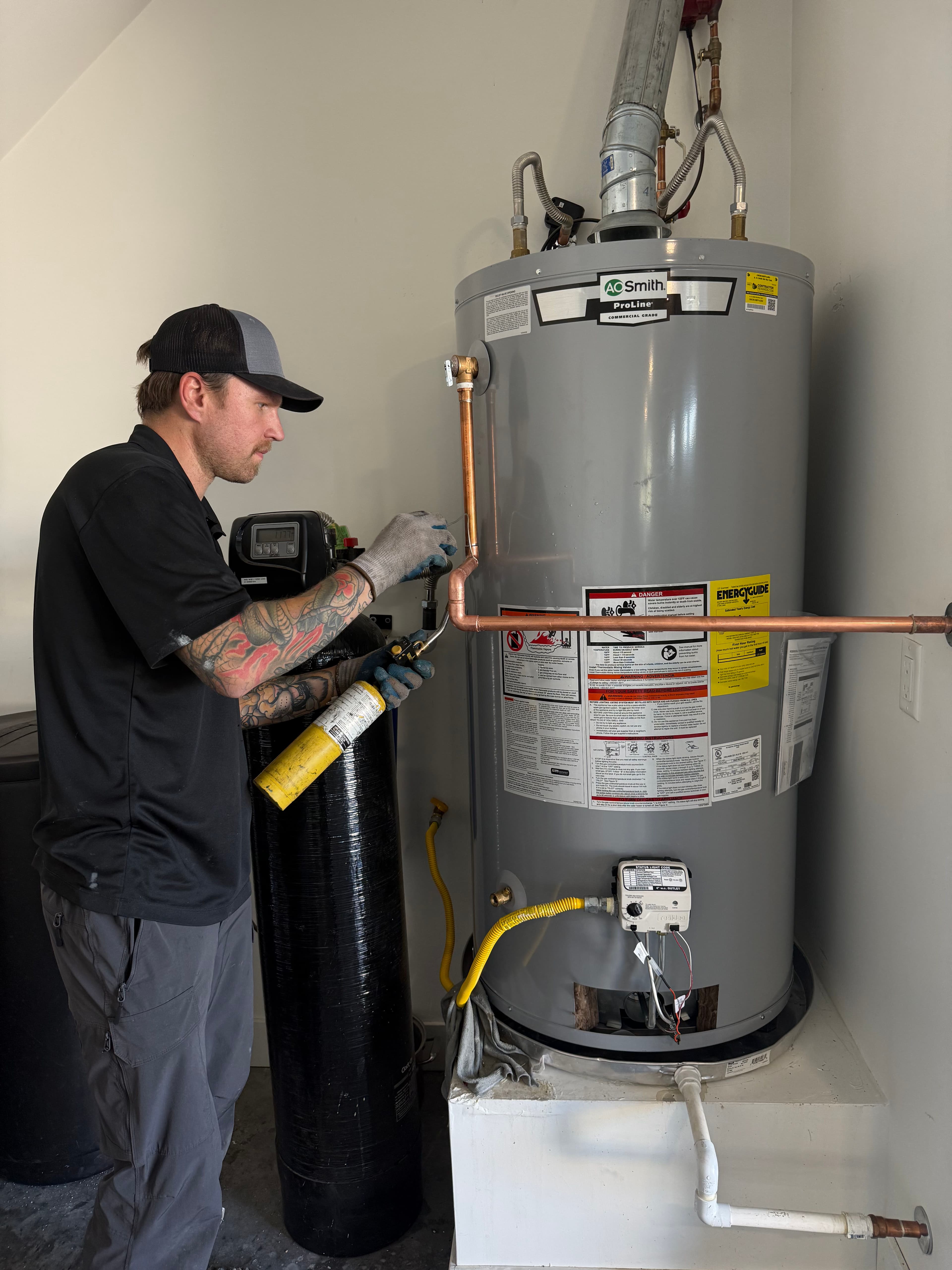 Project Leaky Water Heater Expertly Replaced in San Tan Valley image