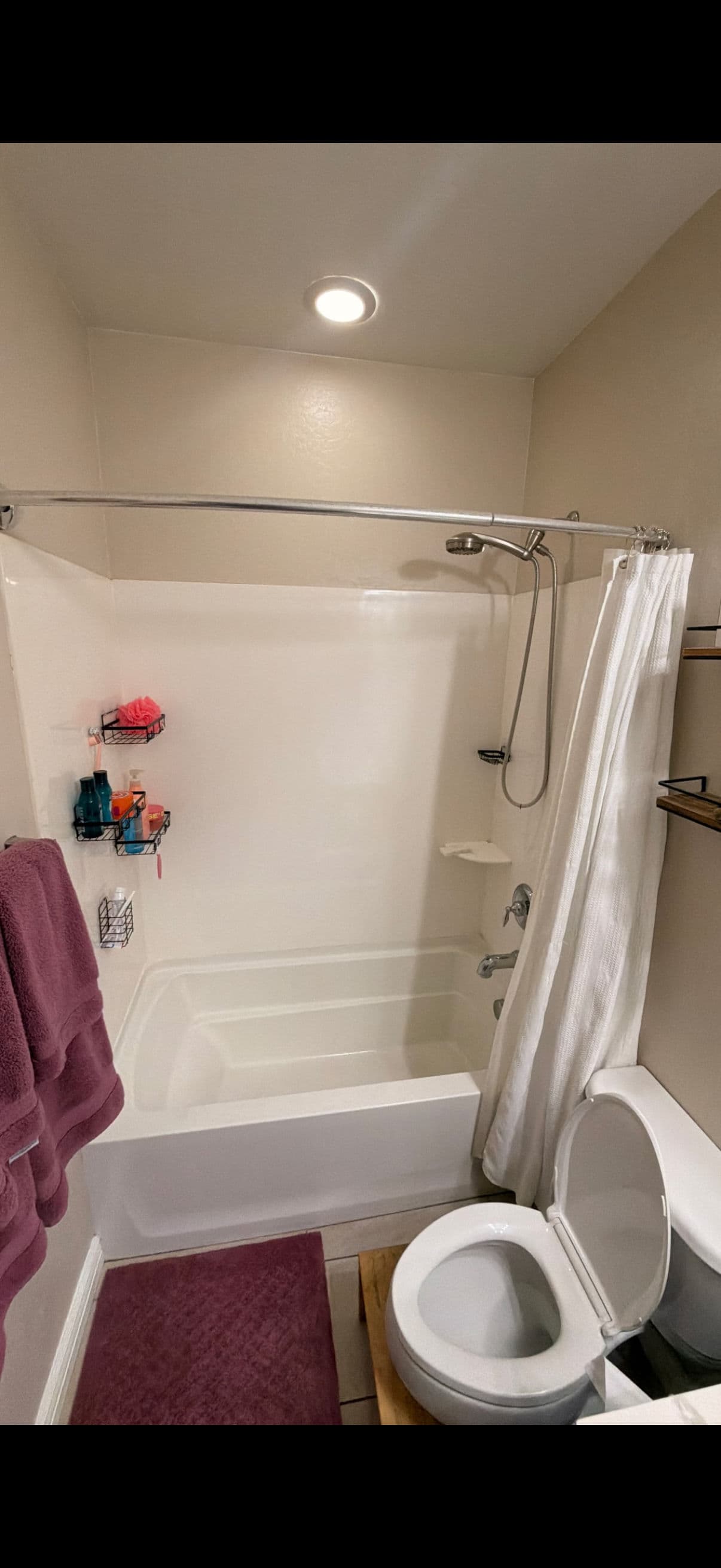 Gallery photos for Mesa Bathroom Remodel with New Tub and Custom Tile Surround: Image #3