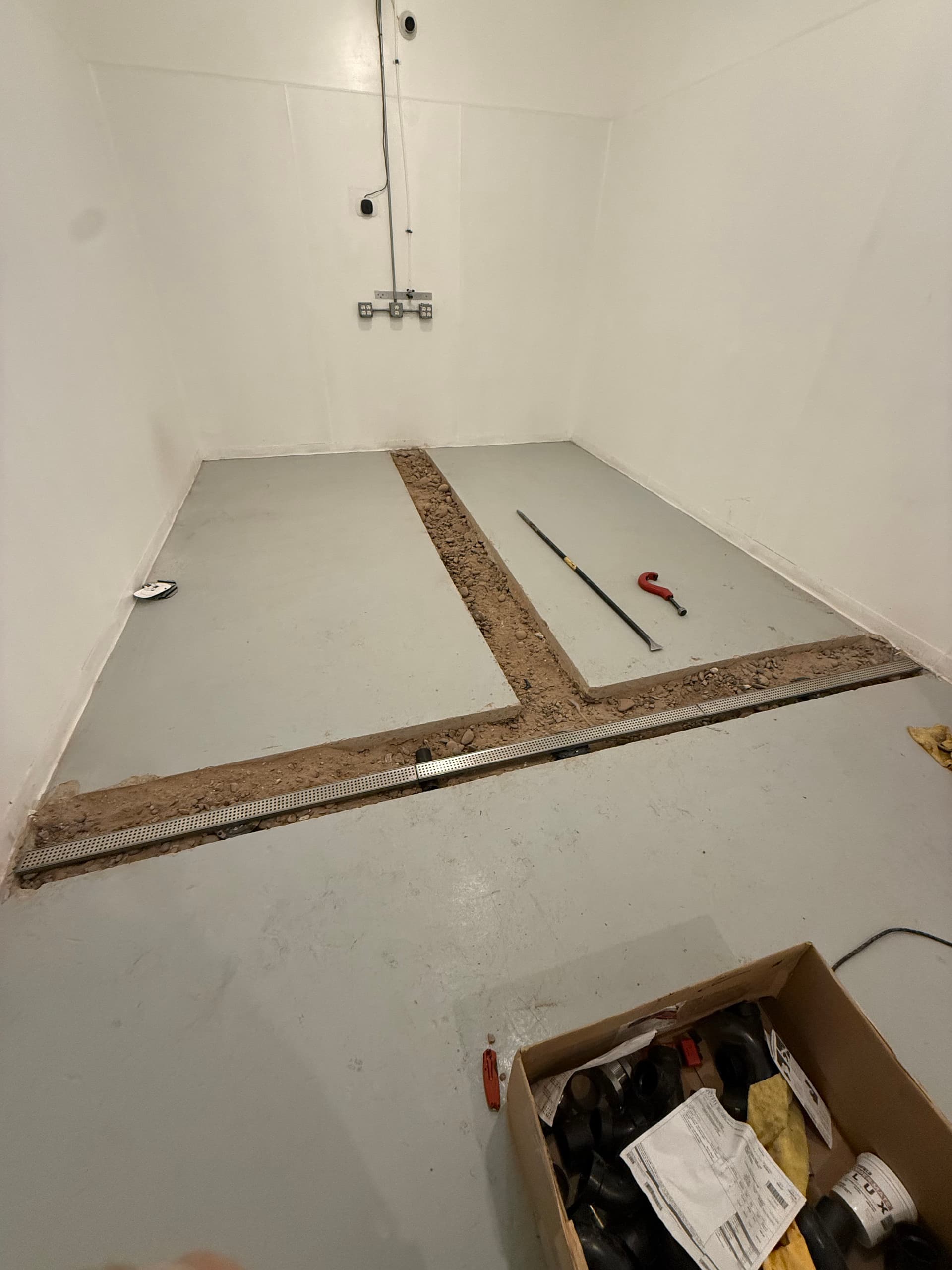 Gallery photos for Commercial Floor Drain Rough-In Underway in Phoenix: Image #2